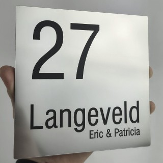 Naambordje voordeur - 15 x 15 cm - RVS Look - Gegraveerd