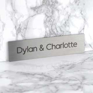 Zelfklevend RVS Naambordje met gravering 10 x 2,5 cm