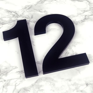 Zwart Huisnummer 15 cm