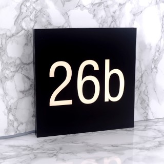 Zwart naambord met verlichting - 15 x 15 cm