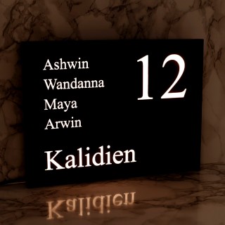 Zwart naambord met verlichting - 20 x 15 cm