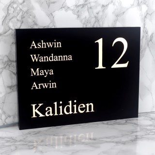Zwart naambord met verlichting - 20 x 15 cm