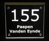 LED verlichte naamborden